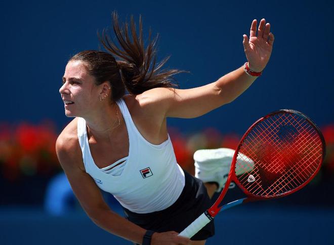 之间的激烈 之间的激烈